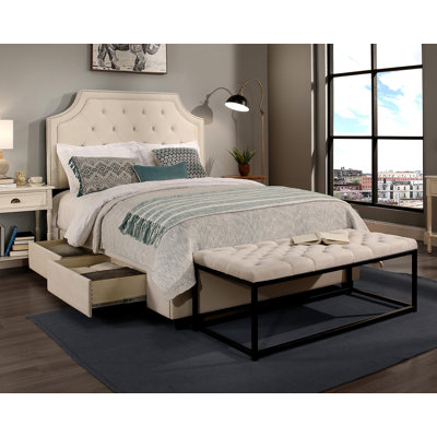 Devitt Piece Bedroom Set