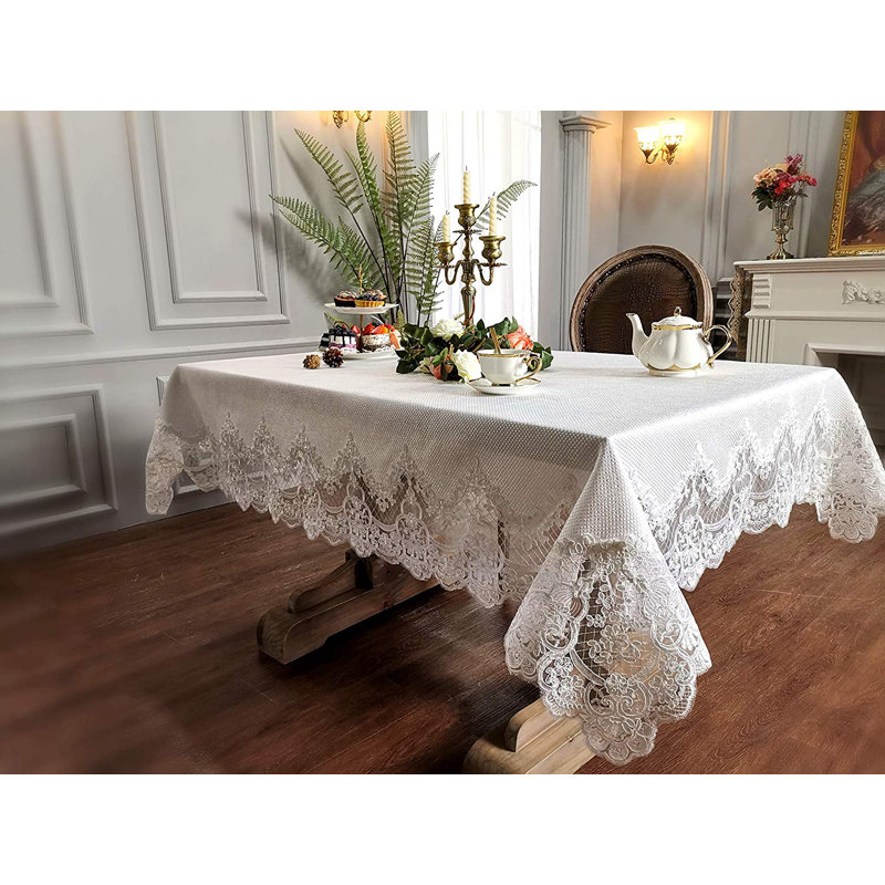Nappe Versailes, L 108 po x l 70 po