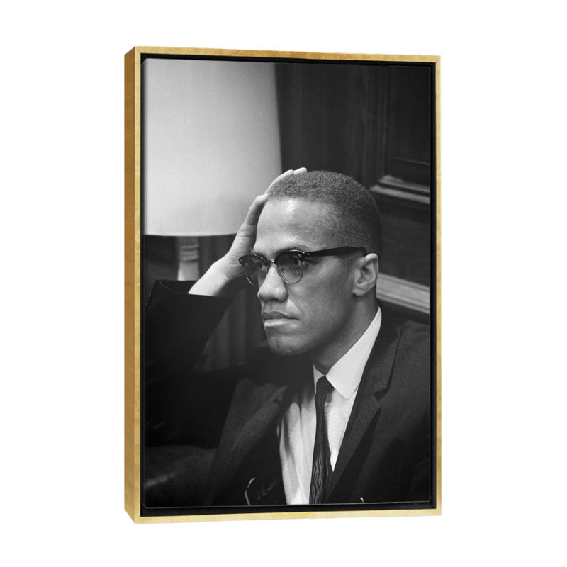 Malcolm X (1925-1965) de Marion Trikosko-impression, Pas de tapis, H 26 po x l 18 po x 1,5 po, Toile encadrée d'or