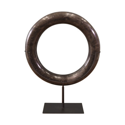 High Natural Black Stone Ring with Stand