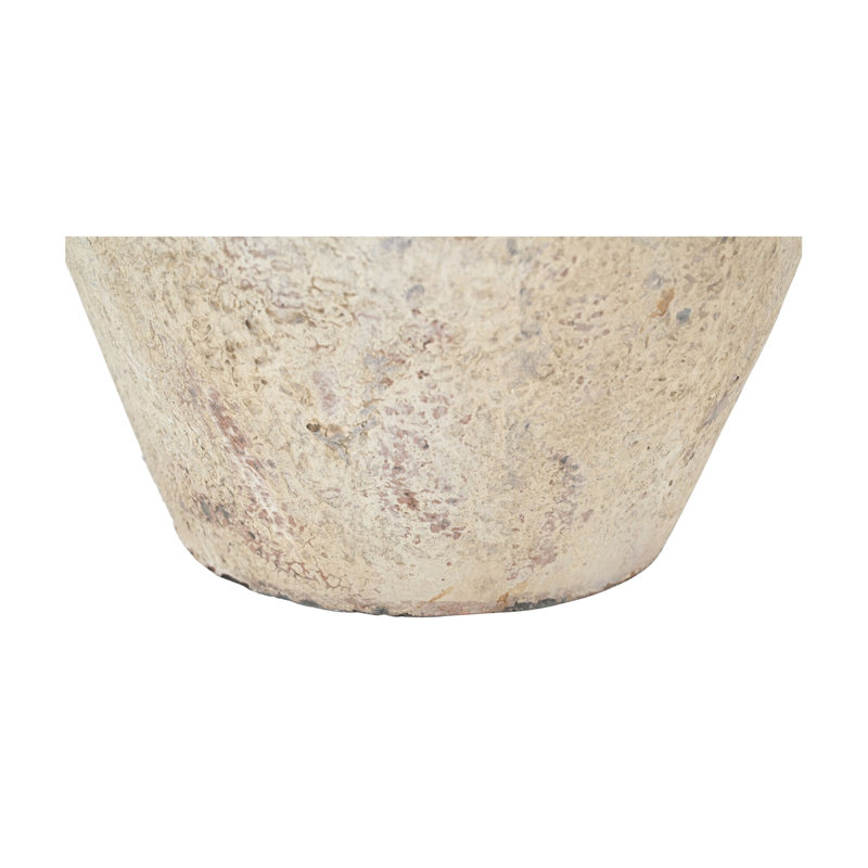 Amai Handcrafted Clay Table Vase