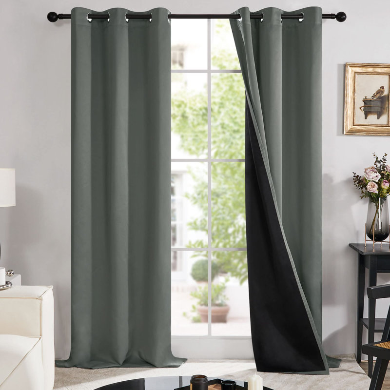 Panneau de rideau 100% occultant avec œillets (ensemble de 4), L 42 po x L 84 po, Gris foncé