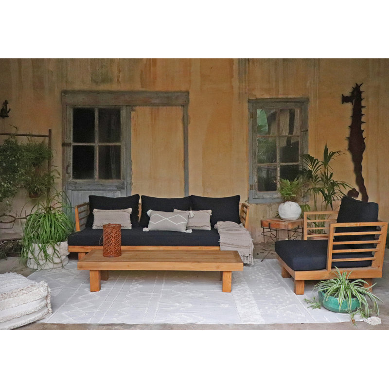 Cotton Geometric Area Rug in Light Gray/Beige, Rectangle 6'7" x 10'