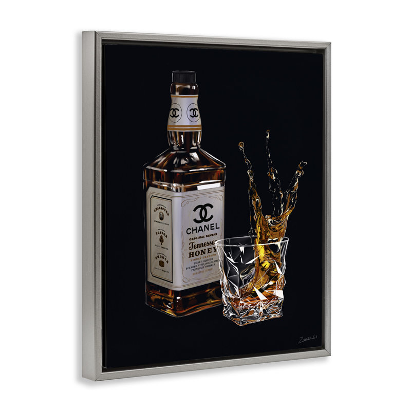 «Splashing Liqueur Glam Whiskey Bottle» par Ziwei Li - impression sur toile, Cadre flottant gris lustré, H 21 po x l 17 po
