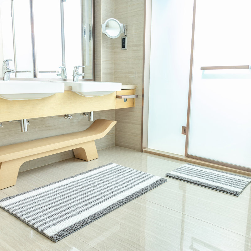 Asheton Non-Slip Bath Rug, Light Gray/White
