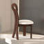 Ensemble de 2 chaises de salle à manger en noyer avec coussin en similicuir et coussin rond blanc pour une assise confortable