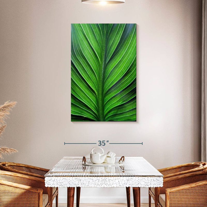 Harnek Leaf Lines, 45" H x 30" W