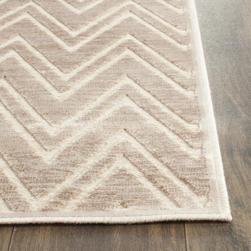 Tapis à chevrons Haileymarie Performance, Rectangle 2 pi 7 po x 4 pi