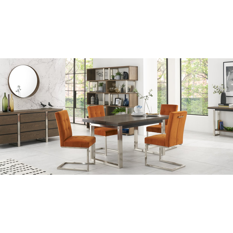 Tywonne Dining Set