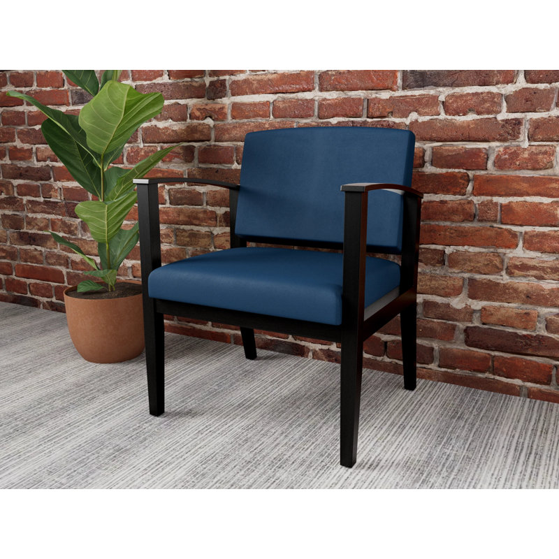 Chaise d'invité surdimensionnée en bois Amherst, Noir, Patriot Plus Blue Ridge