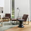 Fauteuil et repose-pieds en cuir Buren-90988296