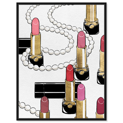 " Lipsticks And Pearls Makeup "