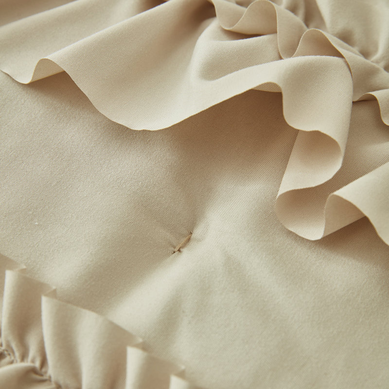 Ensemble d'édredon 7 pièces avec (broderie feuille de lotus) - L'ensemble de literie douce et confortable comprend un édredon, des taies décoratives, des taies décoratives européennes, des coussins décoratifs - 3 couleurs (options de taille Q / K),