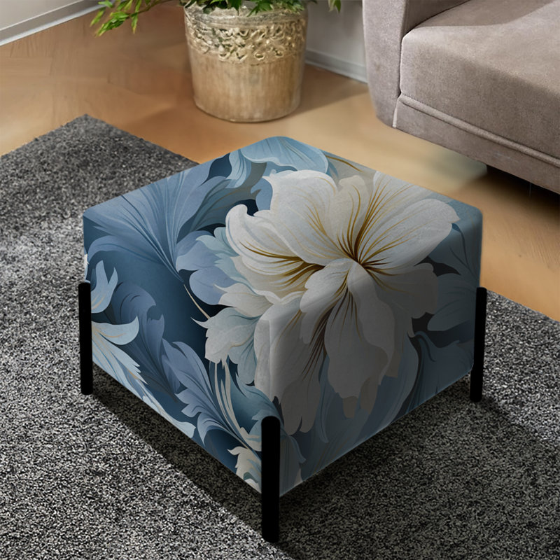 Ethereal Neutrals - Repose-pieds carré floral