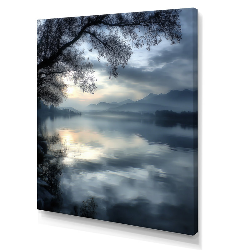 «Serene Lake At Dawn With First Light», reproduction d'art sur toile encadrée, H 20 po x l 12 po, Toile tendue