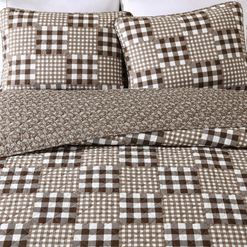 Tommy Bahama Enchantment Cotton Reversible Quilt Set, King Quilt + 2 King Shams