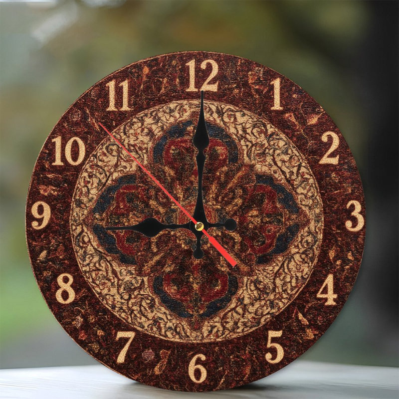 Horloge ornée de chiffres