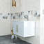 Meuble-lavabo mural blanc brillant de 30 po avec lavabo, portes doubles, charnières à fermeture douce, longue poignée dorée, installation facile-1589976399