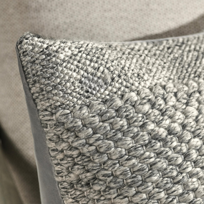 Coussin décoratif intérieur / extérieur Ford Performance, 24 po x 24 po, Carré, Gris