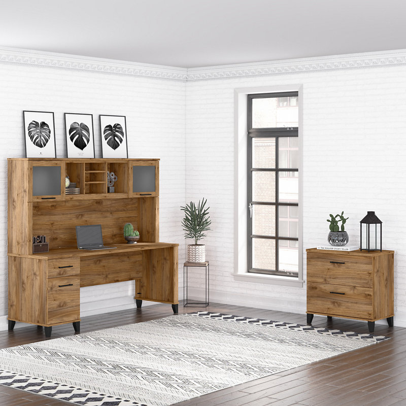 Bureau 71 po Ozro, Noyer frais