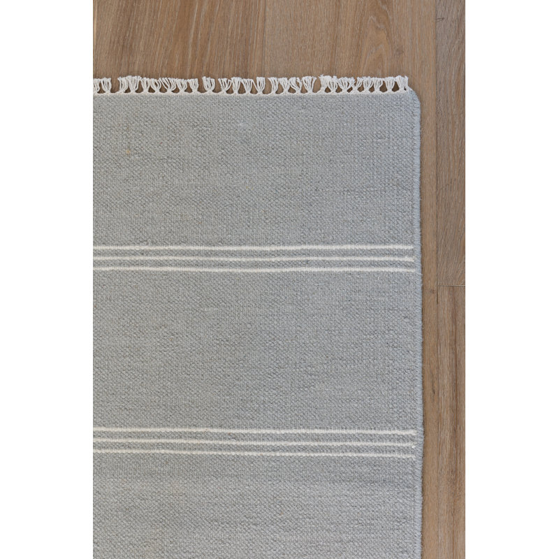Hand Tufted Striped Area Rug in Blue, Rectangle 6'3" x 9'