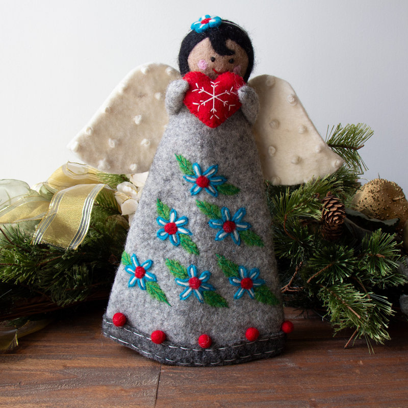 Harolyn Christmas Decorative Accent