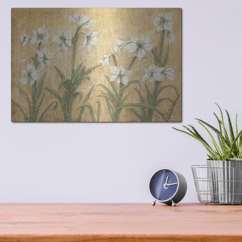 Art mural en métal Winston Porter «White Amaryllis Garden» par Cheri Blum, H 12 po x l 16 po