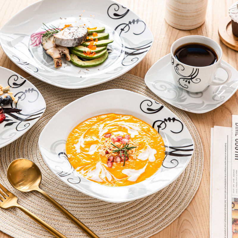 30 Piece Dinnerware Set, Service for 6 