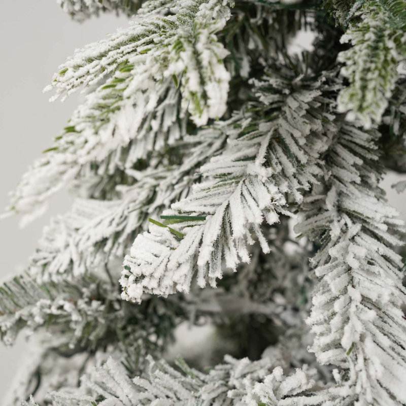 Ensemble de 4 arbres de Noël artificiels pré-éclairés, guirlande, couronne et ensemble de 2 arbres d'entrée avec lumières DEL