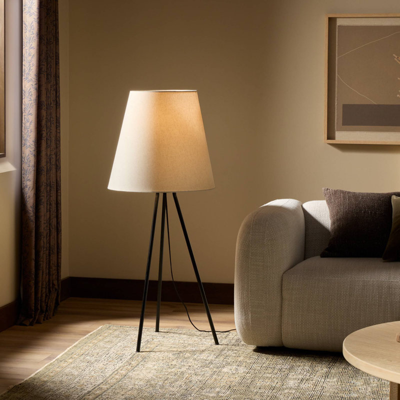 Piama Tripod Floor Lamp