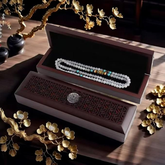 Velours pour bijoux avec boîte-cadeau