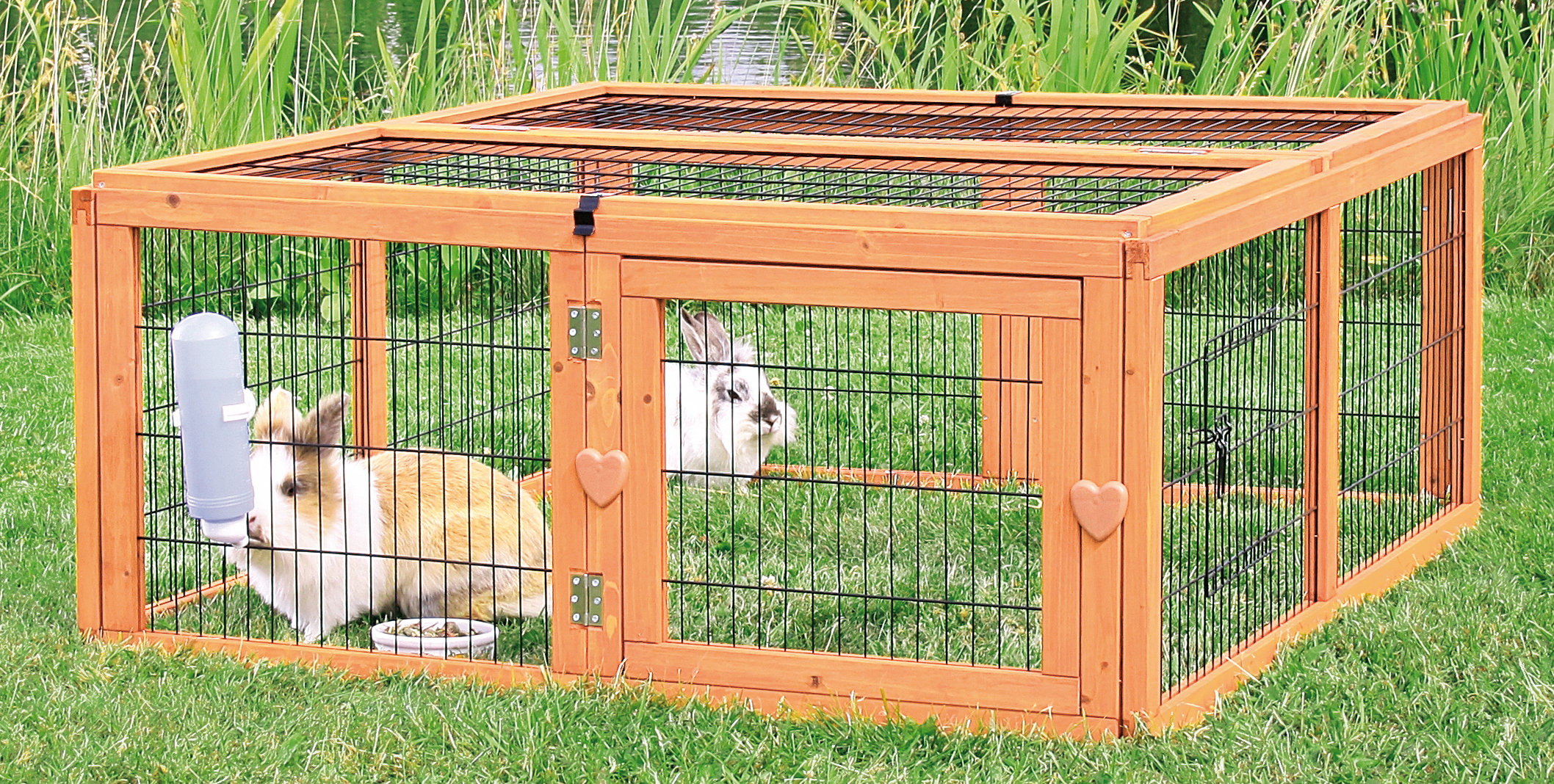 TRIXIE natura Rabbit Enclosed Outdoor Run, Wood and Wire, for Rabbits