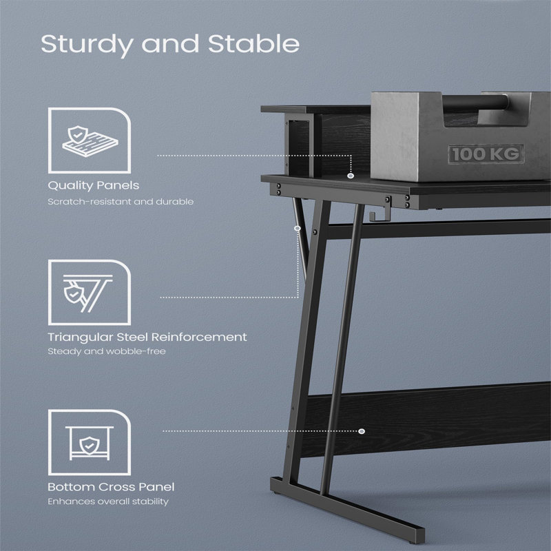 Eberharda Computer Desk