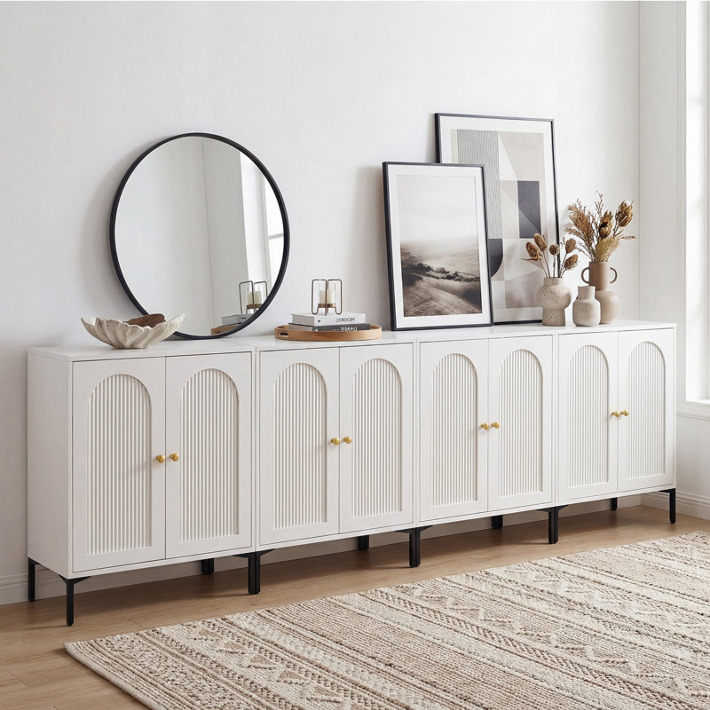 Buffet moderne cannelé avec rangement, H 34 po x l 123,52 po x P 15,75 po, Blanc, Four pieces