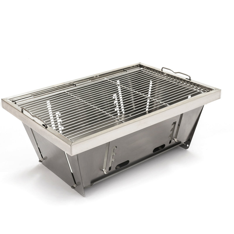 Barbecue d'extérieur au charbon de bois pour l'extérieur - plié, surface en acier pliable pour la construction d'aventures