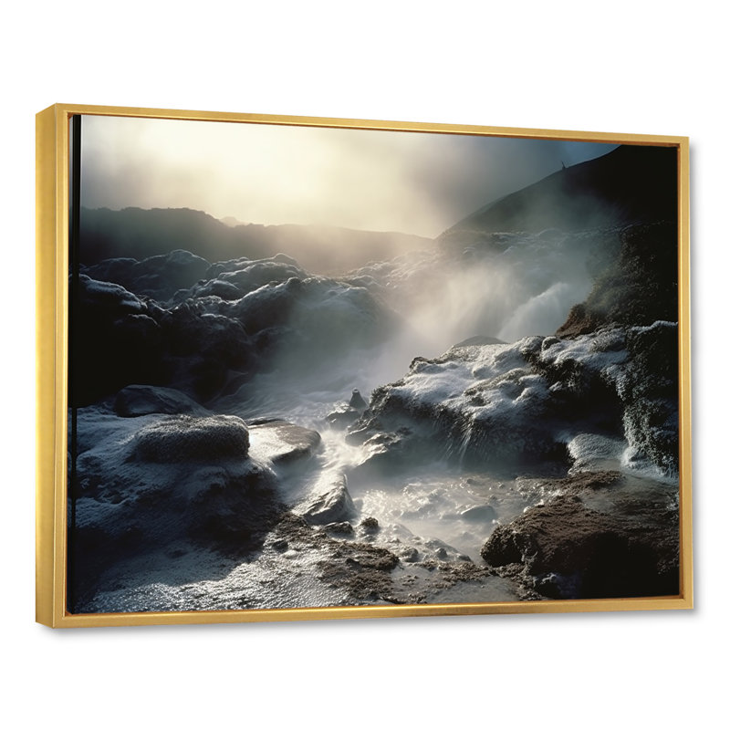 Geyser Winter Scenery II, Cadre flottant doré, 30" H x 40" W