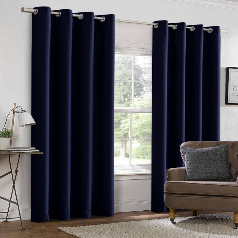 Ensemble de 2 rideaux occultants et isolants en polyester avec œillets Ebern Designs (ensemble de 2), L 52 po x L 84 po