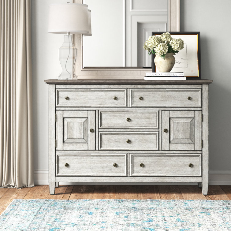 Haylee 60'' W 6 - Drawer Dresser