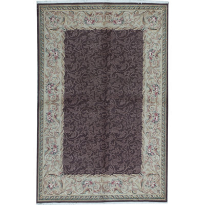 Tapis brun et crème noué à la main de haute qualité