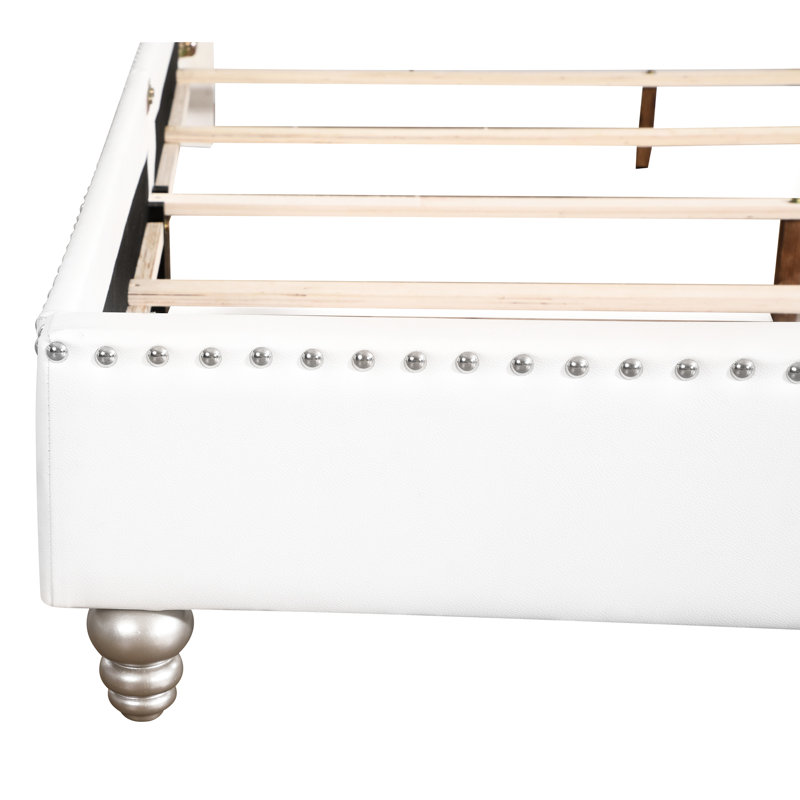 Lit blanc confortable et spacieux - Unité centrale de 66 po de largeur, conception intemporelle, beauté épurée pour un sommeil paisible, avantage d'assemblage simple de 88 po