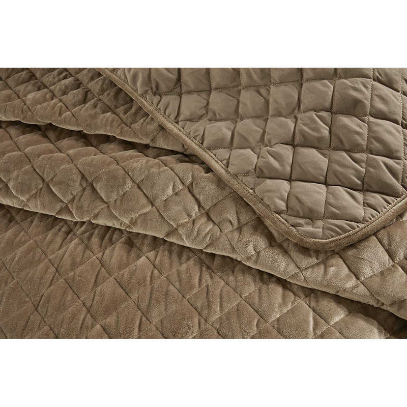 Kacie Polyester Bedspread with Pillow Shams Included, Taupe