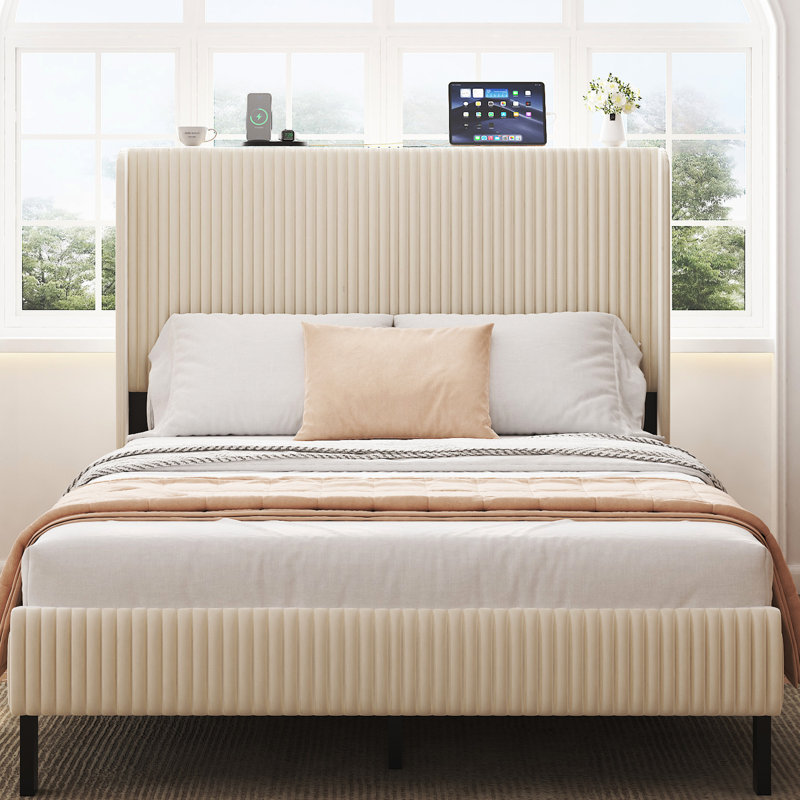 Lit plateforme double, base de lit en métal avec station de charge, aucun sommier nécessaire (beige), silencieux, facile à assembler.