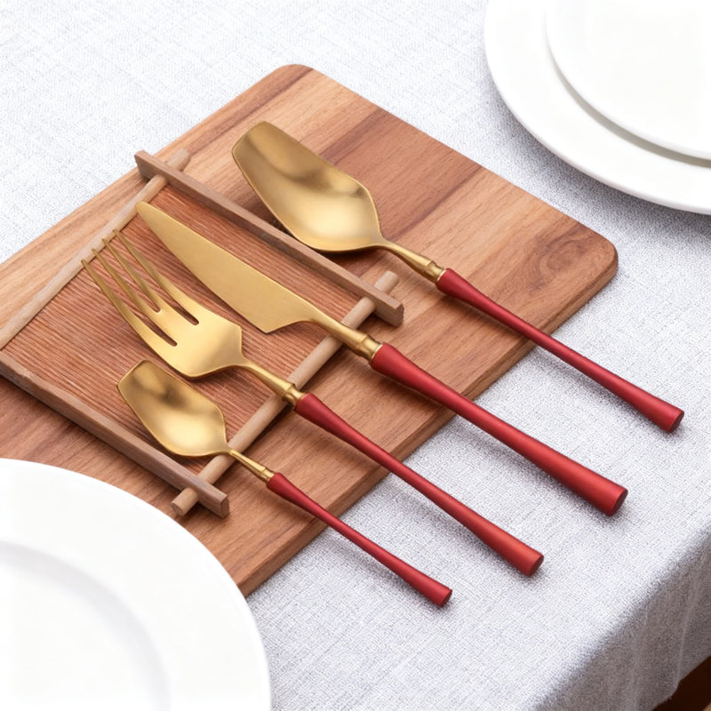 Service de vaisselle professionnel en acier inoxydable, 20 pièces de coutellerie avec fourchette et cuillère en plaqué or titane pour la maison et les cadeaux