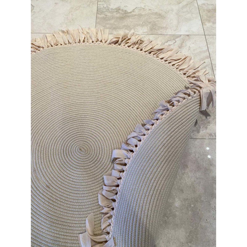 Tapis rond rond Olalla, Rond 3 pi 3 po