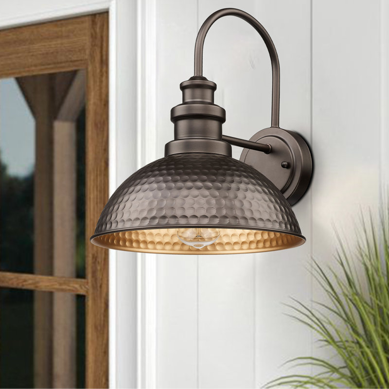 Outdoor Farmhouse Barn Lights, Rustic Outdoor Wall Sconce, Exterior Wall Lights, Front Door Mounted Lighting Fixture,Vintage Outside Lighting For Porch, Patio, Garage (Oil Rubbed Bronze, 1 Pack)