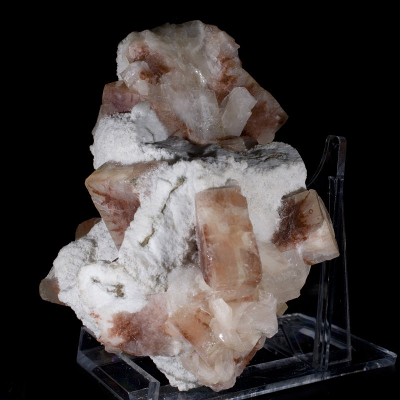 Rare apophyllite cubique avec stilbite sur calcédoine