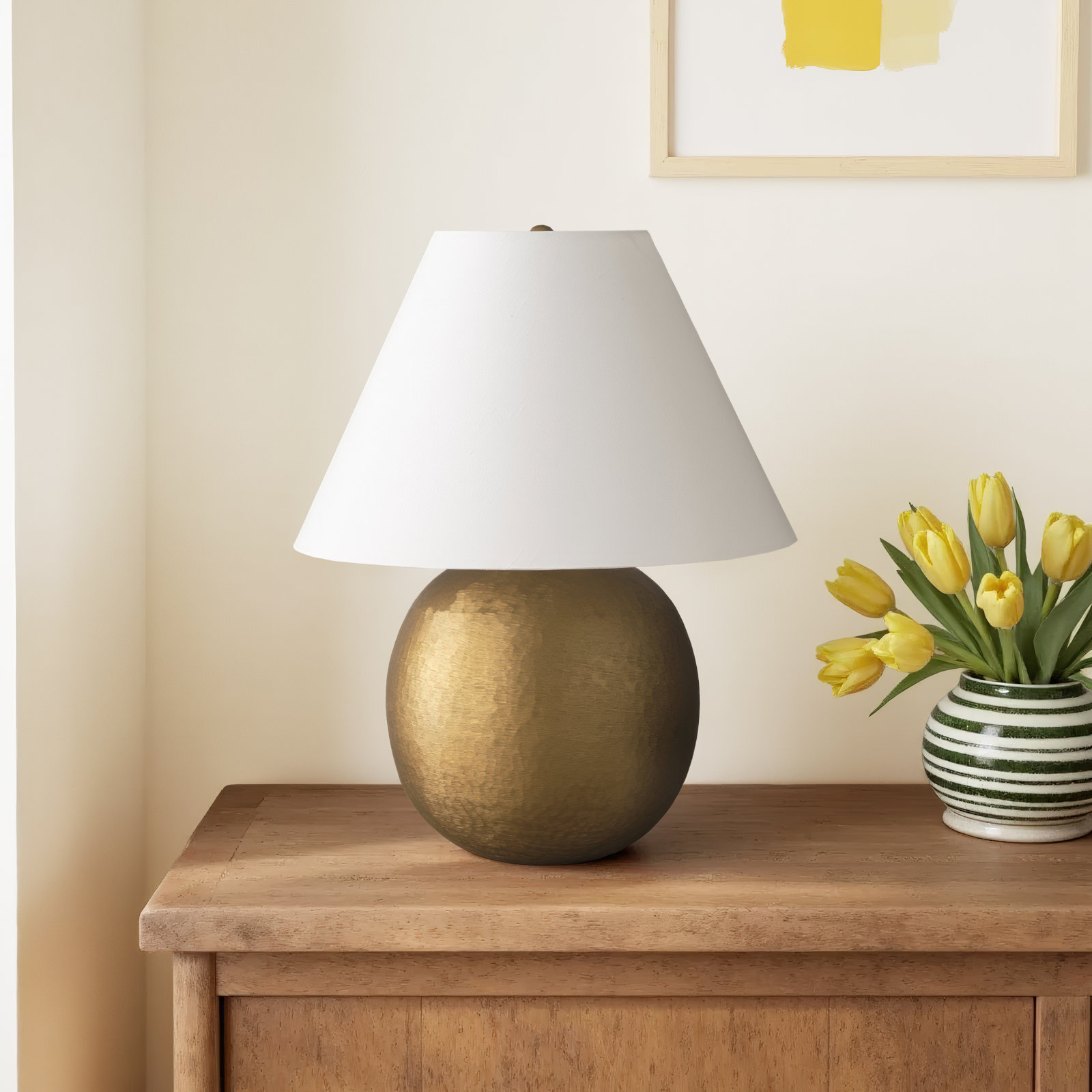 Stoke Metal Lamp, Gold