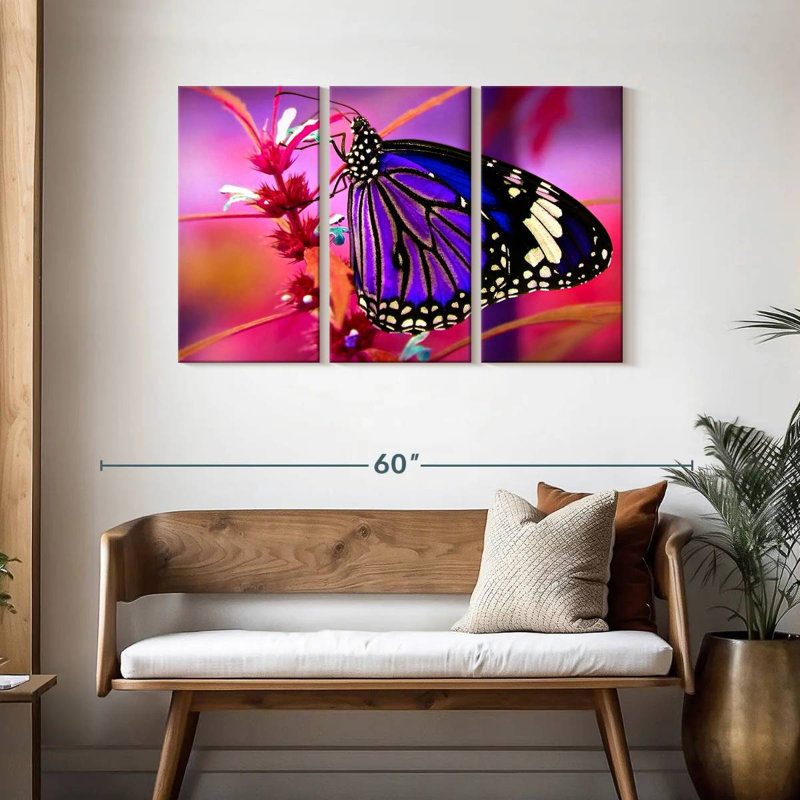 Magnifique papillon mauve, H 28 po x l 45 po