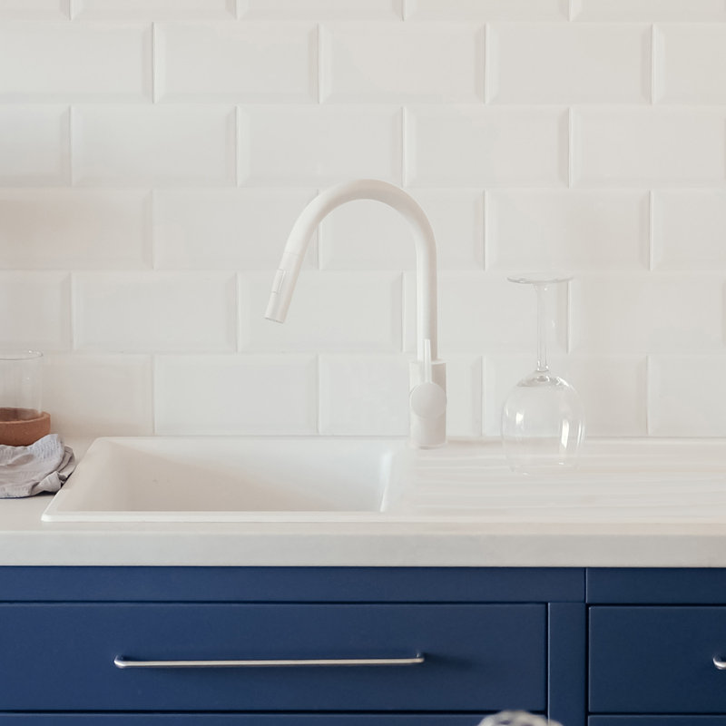 Robinet de cuisine à poignée simple en acier inoxydable, Blanc mat