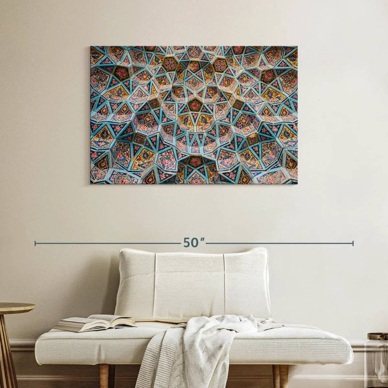 Plafond Lilie Nasir Al Molk, H 26 po x l 39 po